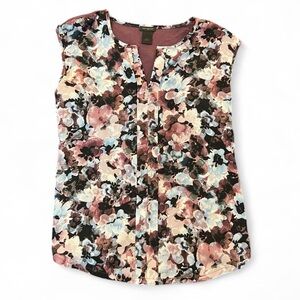 Pleated Front Seam Split Neck Sleeveless Blouse S